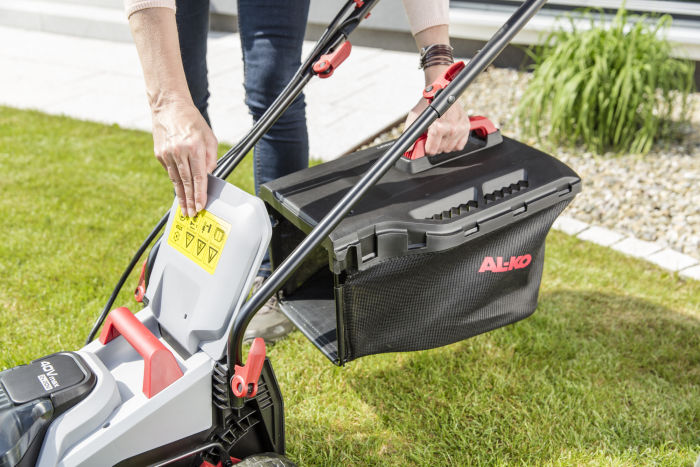 Аккумуляторная газонокосилка AL-KO Easy Flex, 18v, 34.8 см Li, в комплекте с 2 аккумуляторами и ЗУ 