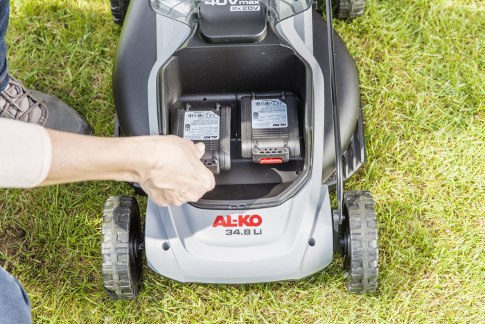 Аккумуляторная газонокосилка AL-KO Easy Flex, 18v, 34.8 см Li, в комплекте с 2 аккумуляторами и ЗУ 