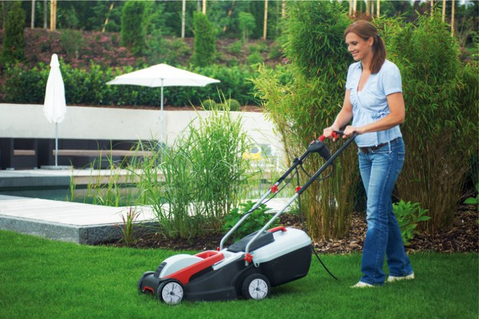 Газонокосилка электрическая AL-KO Classic 3.22 SЕ 112805