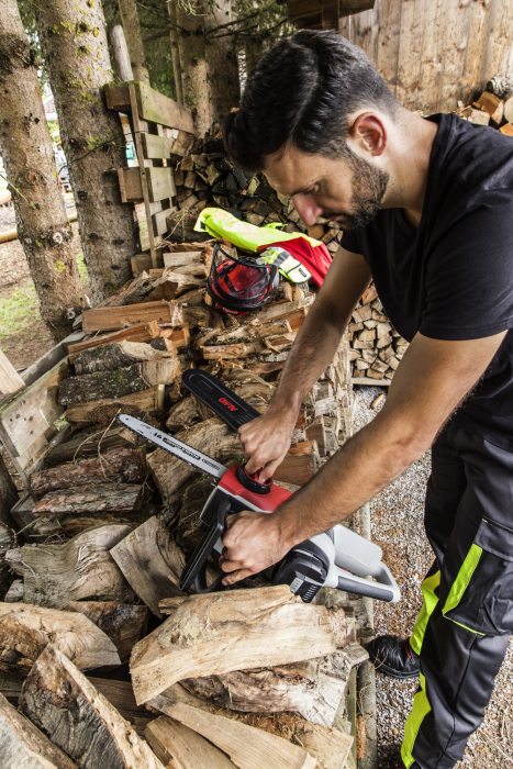 Цепная пила аккумуляторная AL-KO Energy Flex CS 4030 с аккумулятором и ЗУ 113616